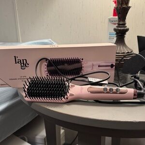 Lange Pink Le Vite Ceramic Straightening Brush